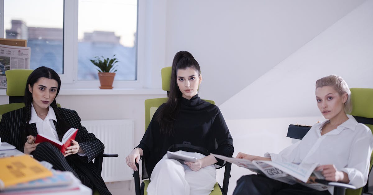 实名QQ号买卖:lolo直播app详情下载教程