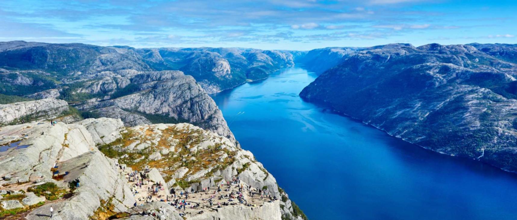 短信轰炸源码实名账号：如何解决实名制下的身份认证难题