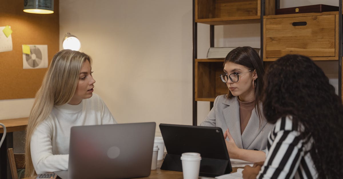 万宝路黑冰爆珠：聚星平台的代理